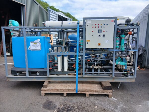 Reverse Osmosis Water Maker Model 8040 Stock 5074 - Image 4
